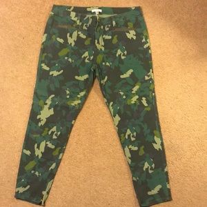 Cabi Clover Camo Jegging (#766)